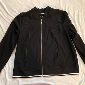 Chico's Zenergy Lightweight zip up Jacket